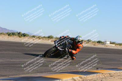 media/Nov-06-2023-Moto Forza (Mon) [[ce023d0744]]/2-Advanced Group/Session 5 (Turn 3 Inside)/